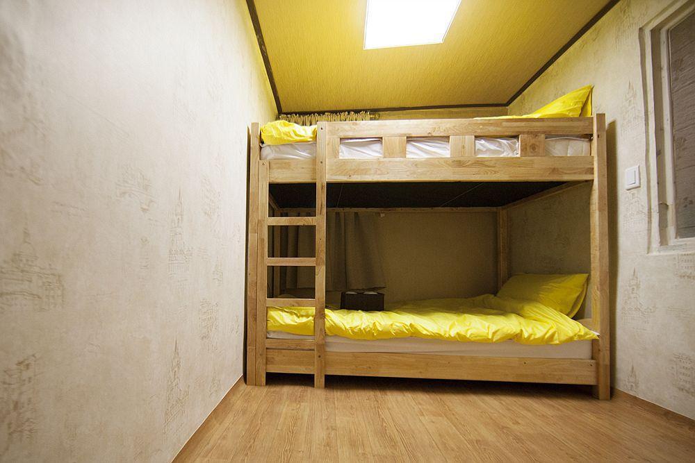 24 Guesthouse Jongno Tower Сеул Экстерьер фото